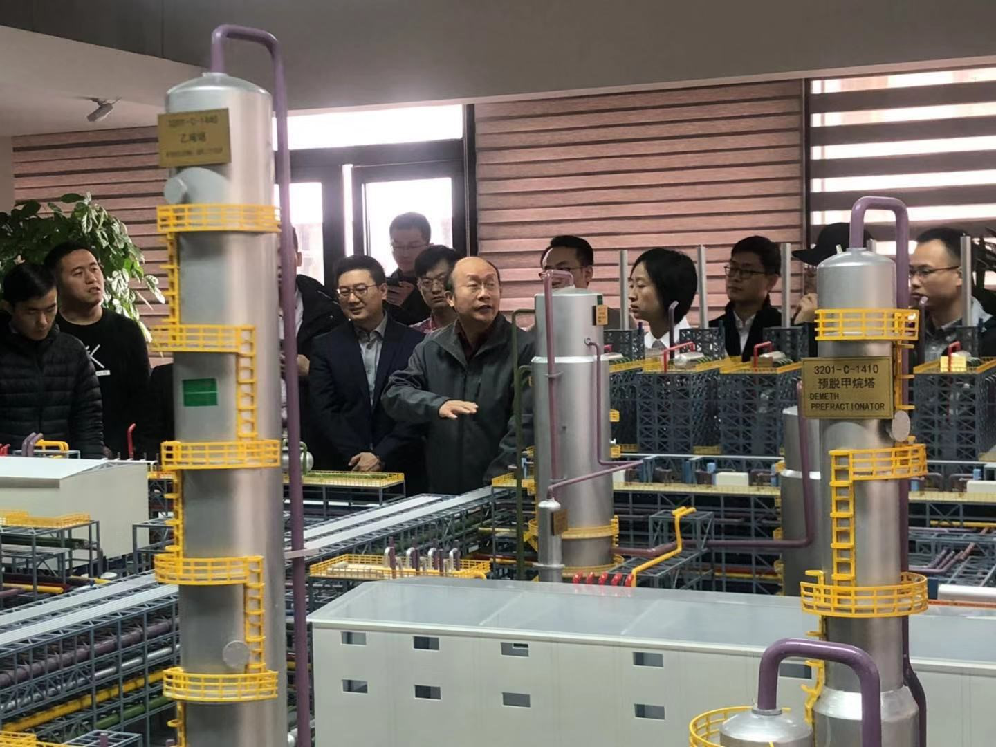 清华大学MEM团队一行参访尊龙凯时 清华大学MEM团队一行参访尊龙凯时